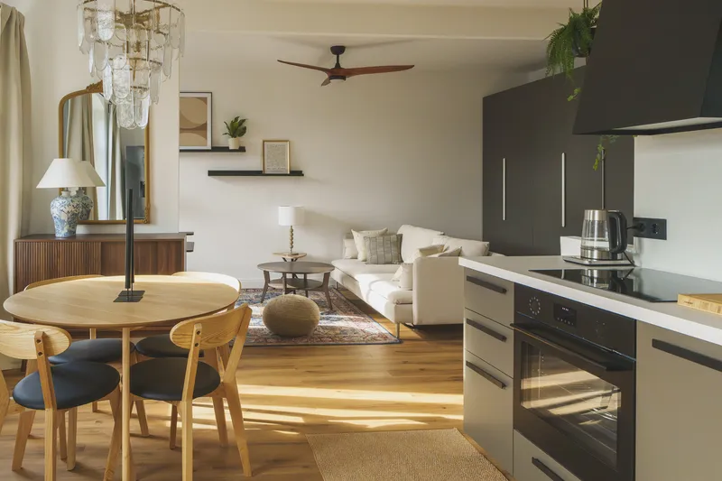 Stylish 2-room Altbau apartment by the river - FOR MAX. 2 YEARS!! — photo 1